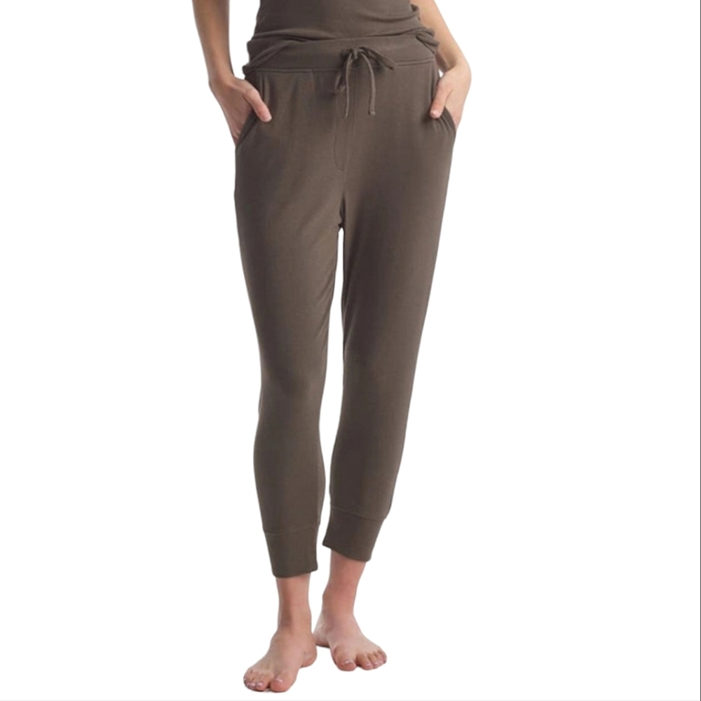 Commando luxury ribbed crop jogger pants in olive size Large